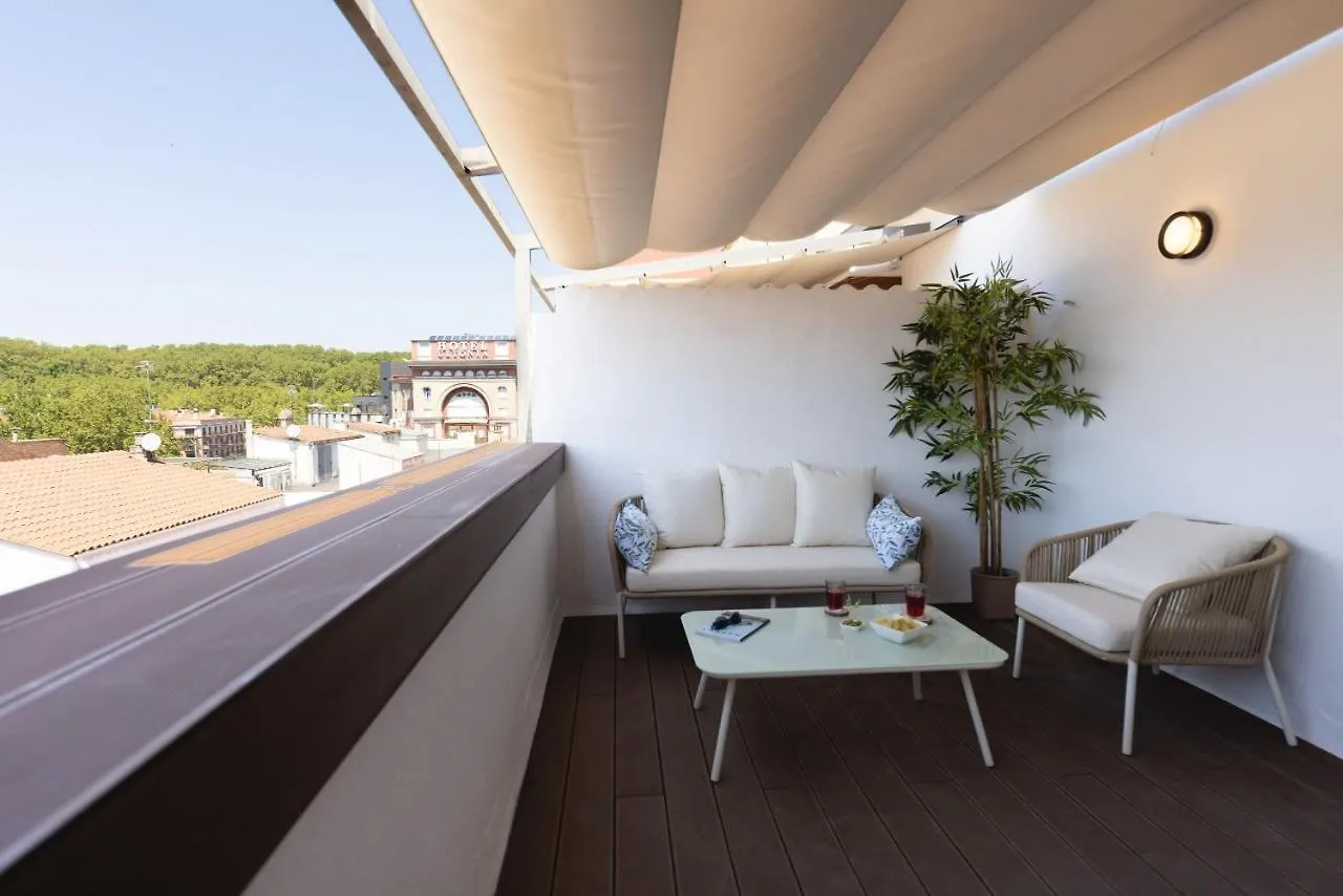 Apartamento Bravissimo Eiximenis, With Beautiful Terrace And Views Gerona 0*,  España