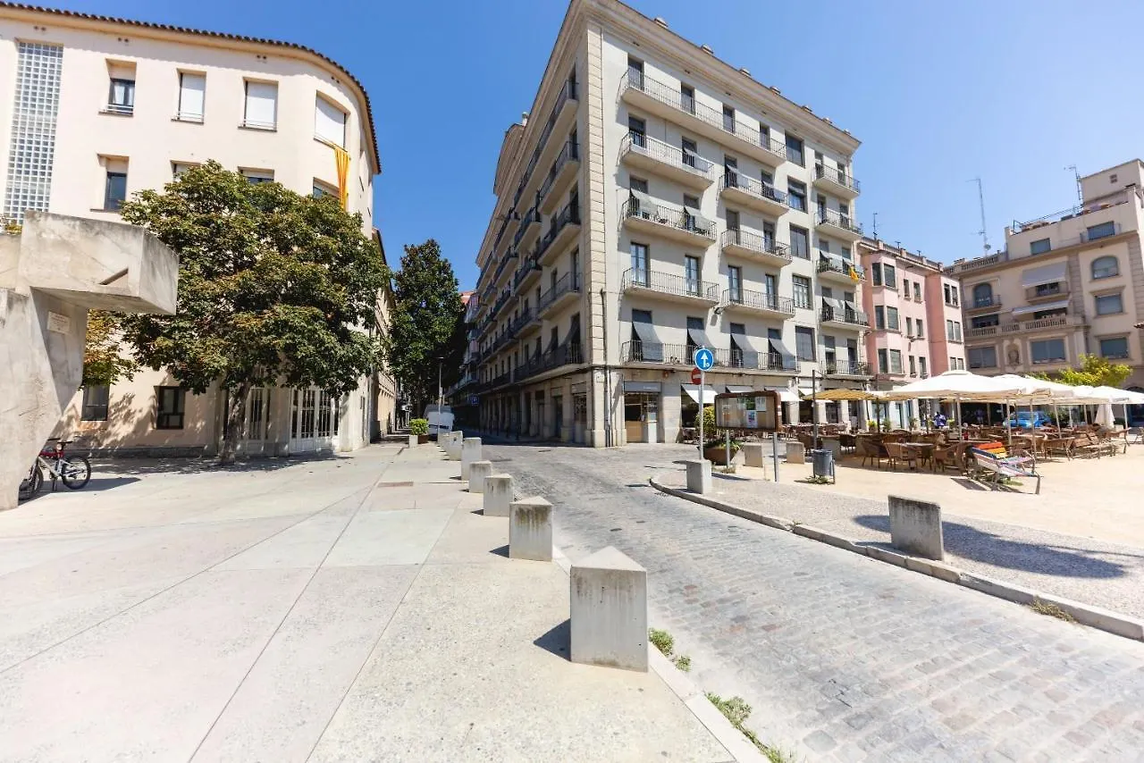 Apartamento Bravissimo Eiximenis, With Beautiful Terrace And Views Gerona España